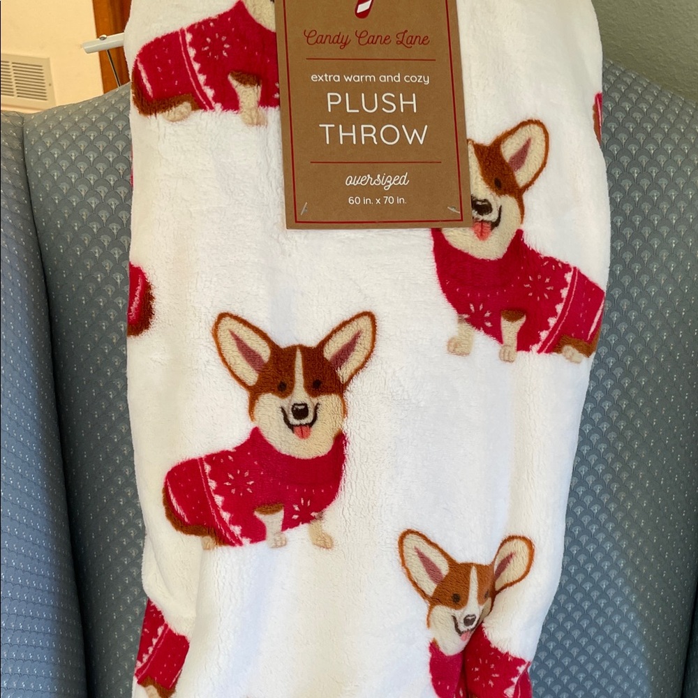 Plush Dog Throw Blanket - Red and White - Picture 4 of 6